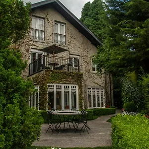 https://casa-regaleira-hotel-boutique.camposdojordaohotels.net